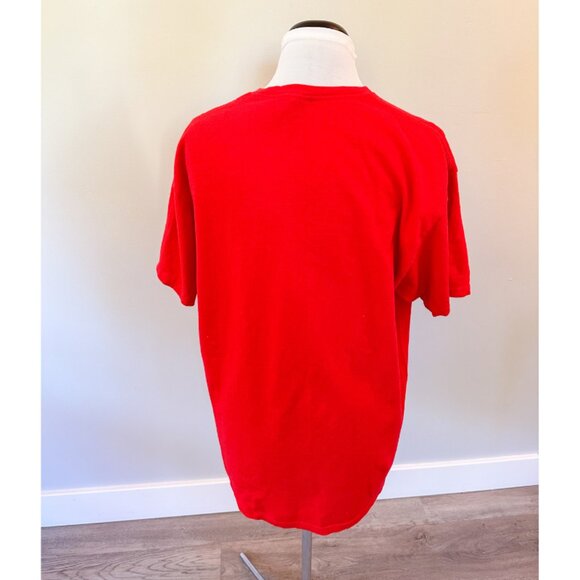 Peanuts Santa Snoopy "Chicks Dig the Beard" Christmas T-Shirt - Picture 8 of 9